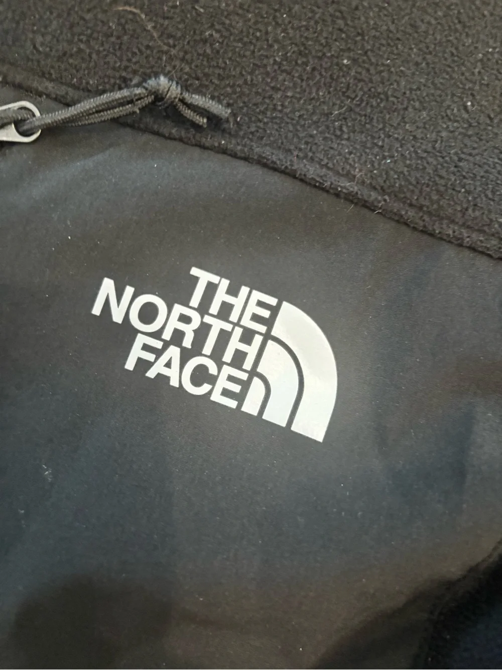 The North Face Jacket Small Men’s Coat Black  Full Zip Fleece